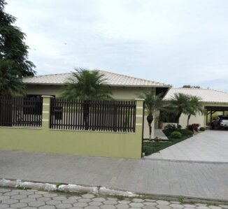 Casa em São Francisco do Sul, Acaraí