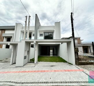 Sobrado Geminado em Joinville, Glória - D'Glória III Residence