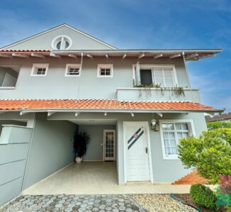 Casa em Condomínio em Joinville, Glória - Condomínio Villaggio Lugano